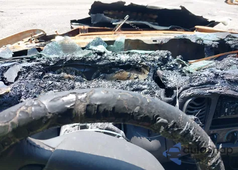 2001 Ford F-150 Lariat/Xl/Xlt z USA, uszkodzony, nr VIN 1FTRX18L51NA38125